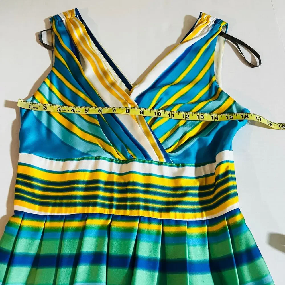 Muse Satin Blue Multicolor Sleeveless Fit And Fare Dress Size 8